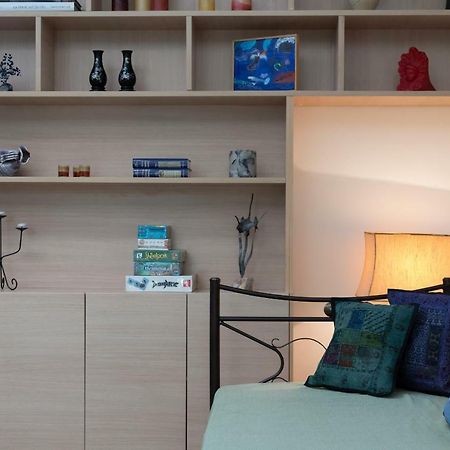 Апартаменты Acropolis Koukaki Loft Private Garden Афины Экстерьер фото