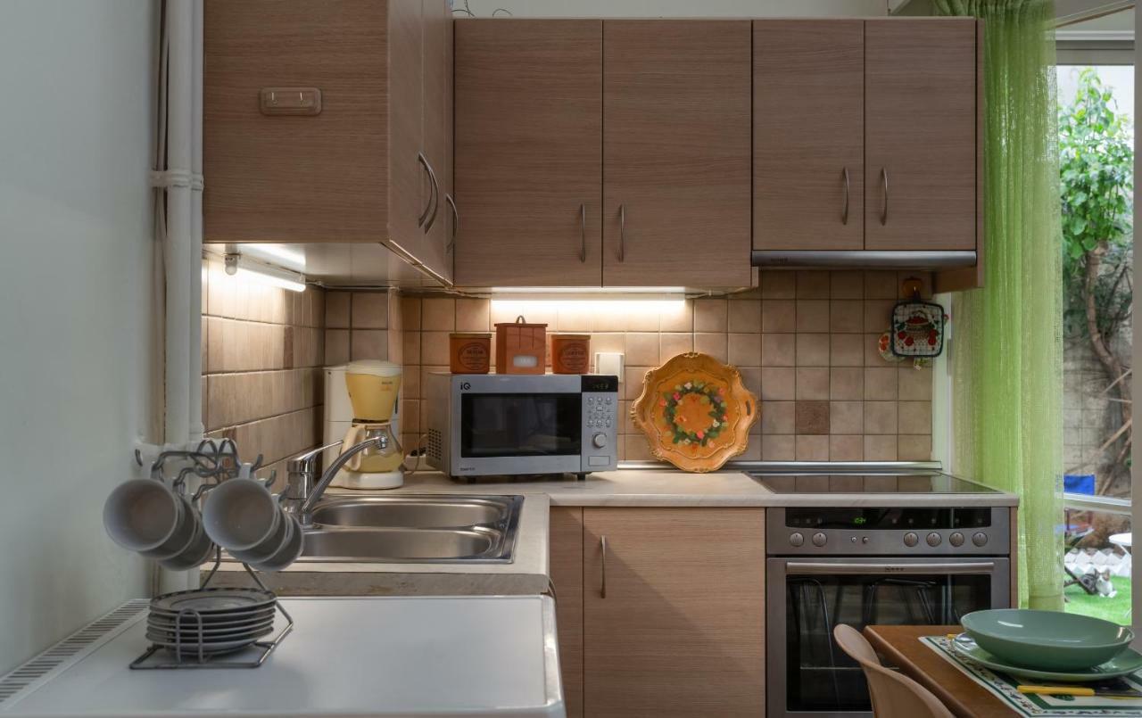 Апартаменты Acropolis Koukaki Loft Private Garden Афины Экстерьер фото