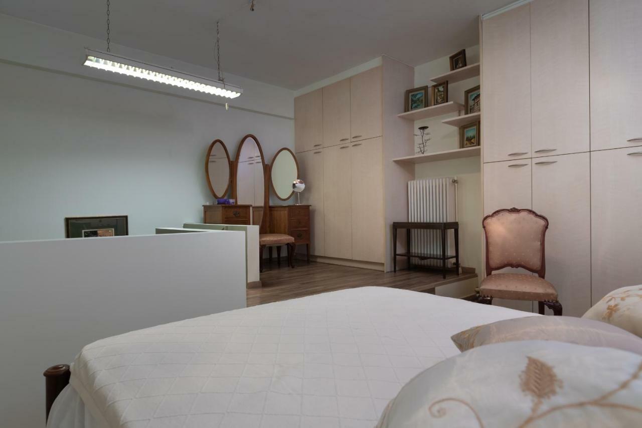 Апартаменты Acropolis Koukaki Loft Private Garden Афины Экстерьер фото