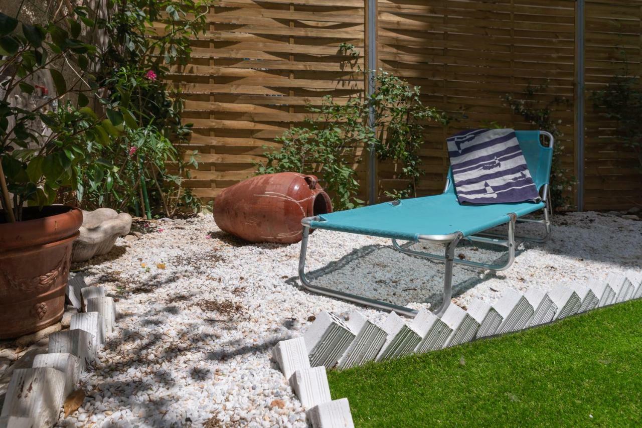 Апартаменты Acropolis Koukaki Loft Private Garden Афины Экстерьер фото